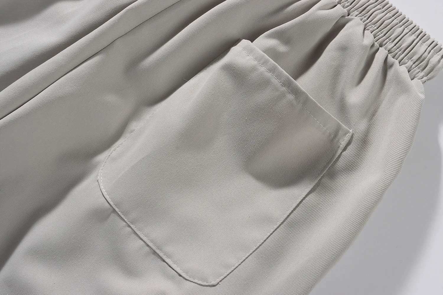 Men's summer trend colorful basketball fiess sports five-point men's casual pants812_voghion.com