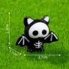 1 chauve-souris squelette