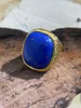 Anelli in oro con lapislazzuli