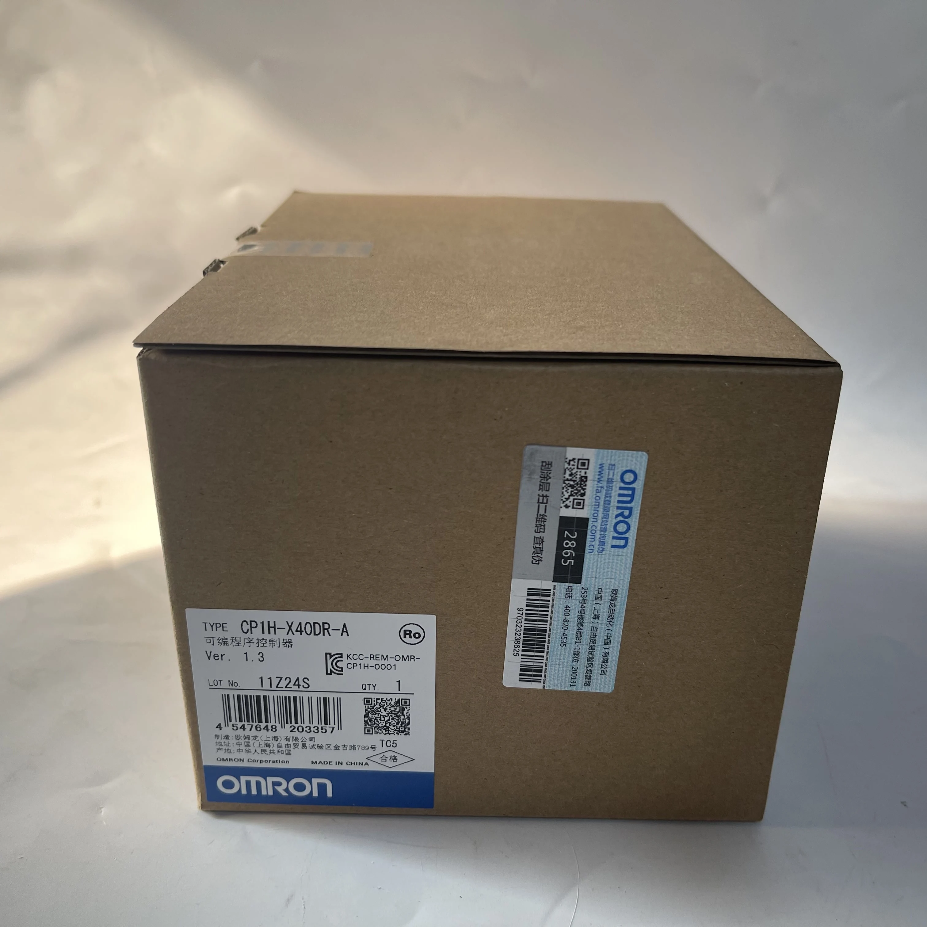 OMRON Programmable Logic Controller CP1H-X40DR-A