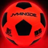 Pallone da calcio luminoso a LED rosso in gomma