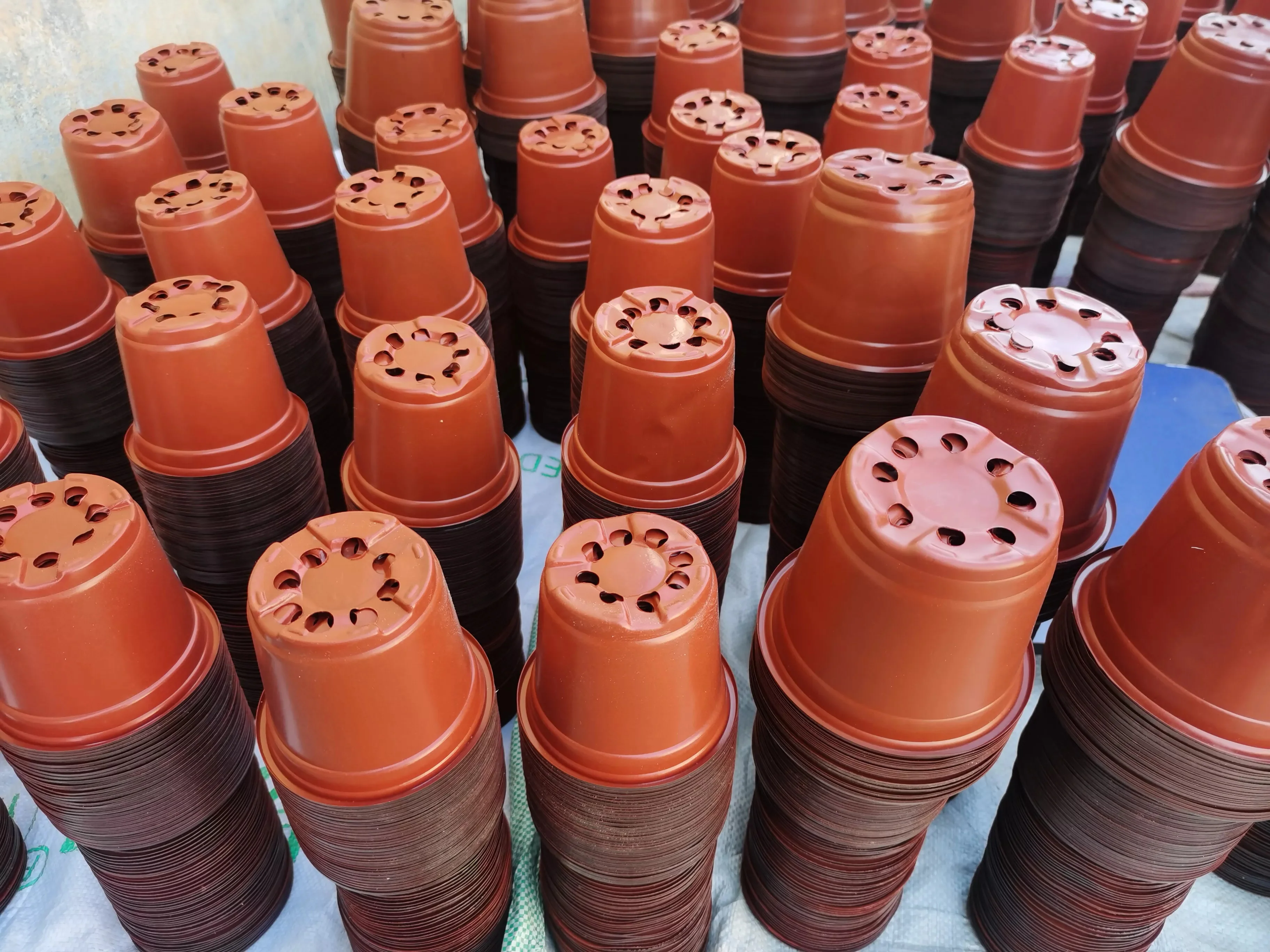 H477 Aisimi Factory Home Garden Supplies Multiple Sizes Outdoor Nursery