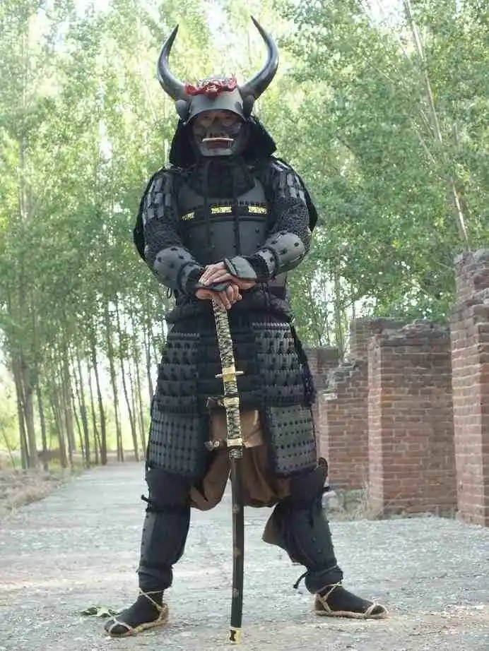 Japanese Samurai armor Figure for Looking for Distributor in Singapore Dragon Skin Body armor