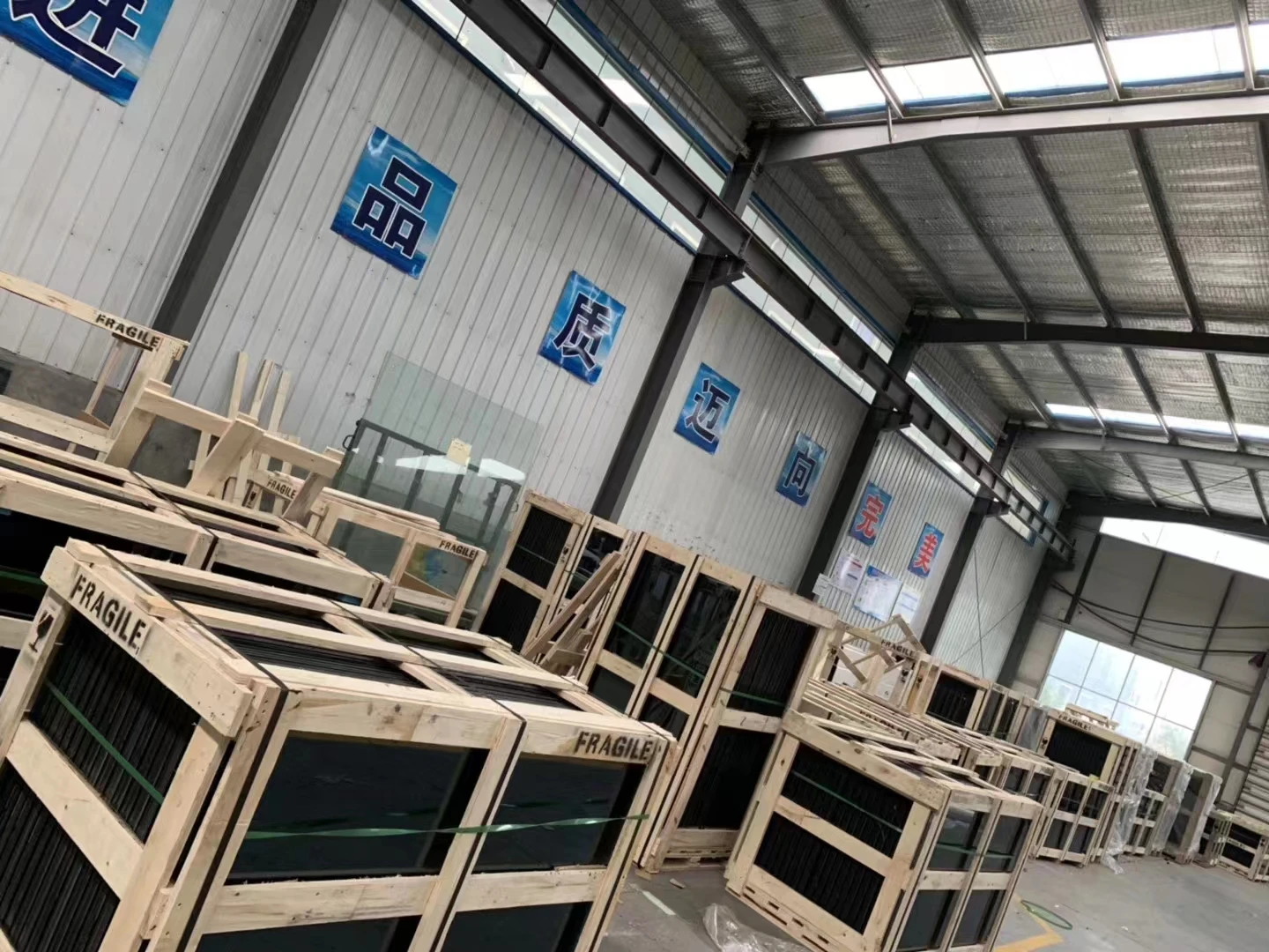 Traditional Wooden Frames Designs Tripple Glazed Aluminum Wood Glass Tilt And Turn Window factory