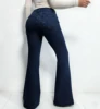Jambe évasée bleu foncé