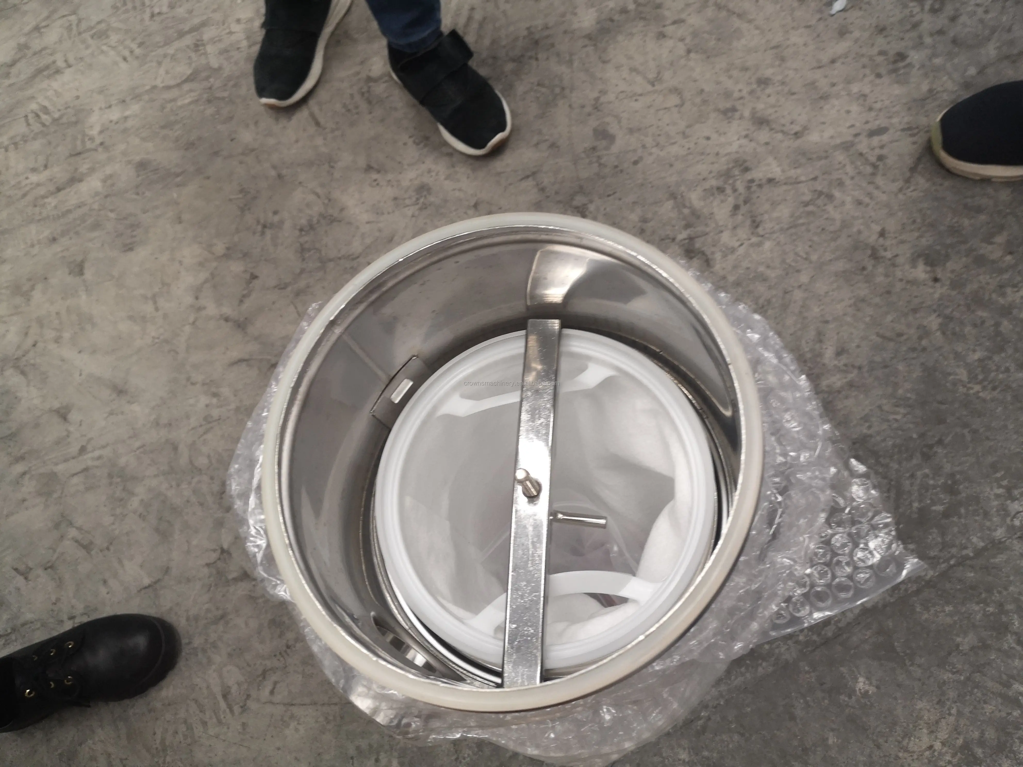 SS 304/316 Stainless Steel Magnetic Multi Cartridge Bag Filter Housing Kyk Korea Water Filter