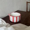 Bol à matcha ligne rouge bleu