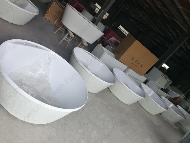 CE Poland Small 130 cm Round Soaking Tub Freestanding Acrylic Whirlpool Bathtub