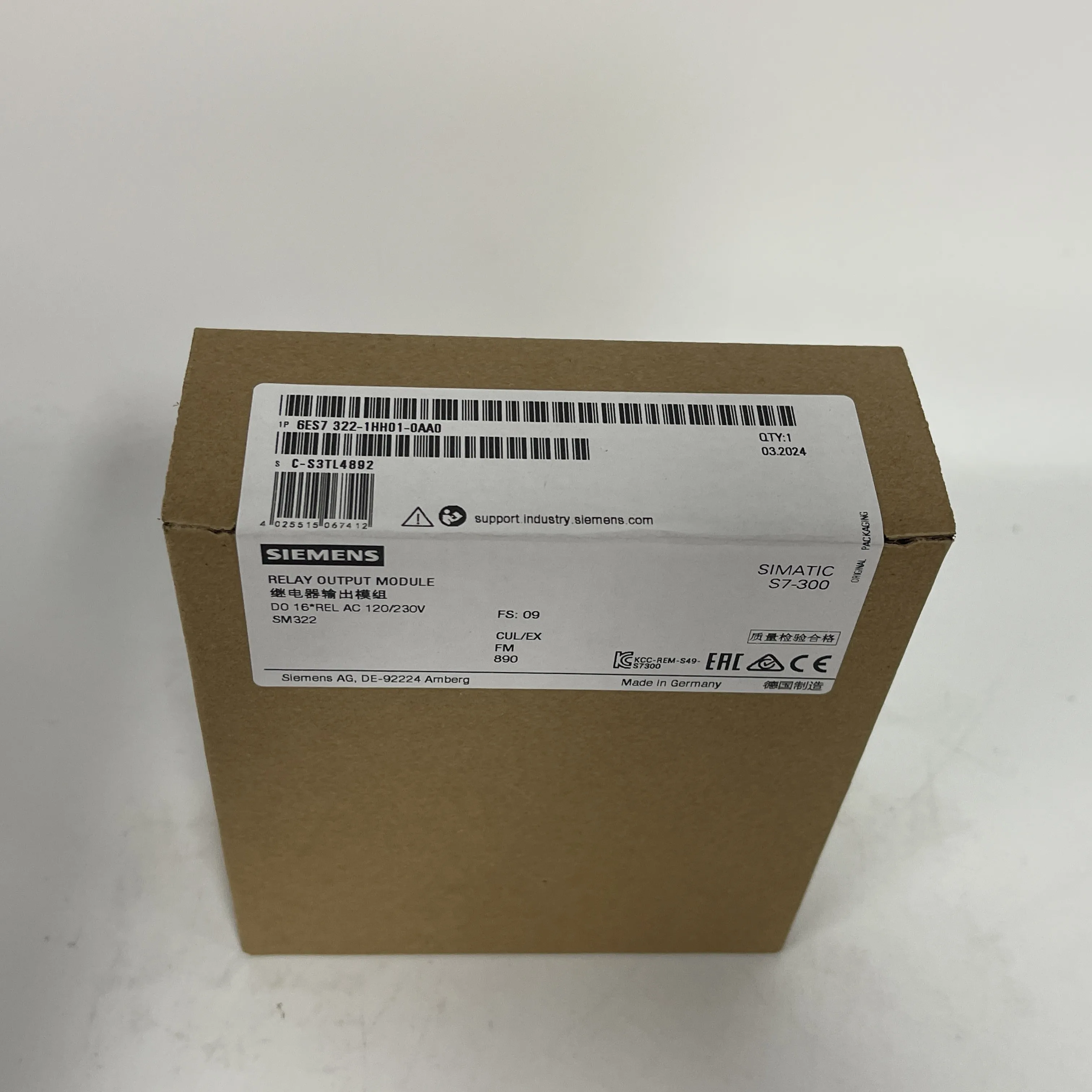 Siemens Relay Output Module SIMATIC S7-300 6ES7322-1HH01-0AA0 Siemens Relay Output Module SIMATIC S7-300 6ES7322-1HH01-0AA0