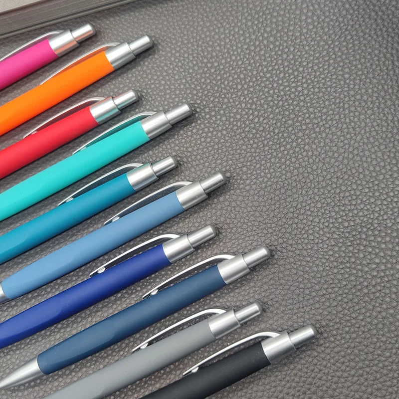 Advertising Gift Cheap Custom Logo Printed Westin Hilton Hotel Retractable Click Soft Rubber Coated Plastic Promotional Ball Pen