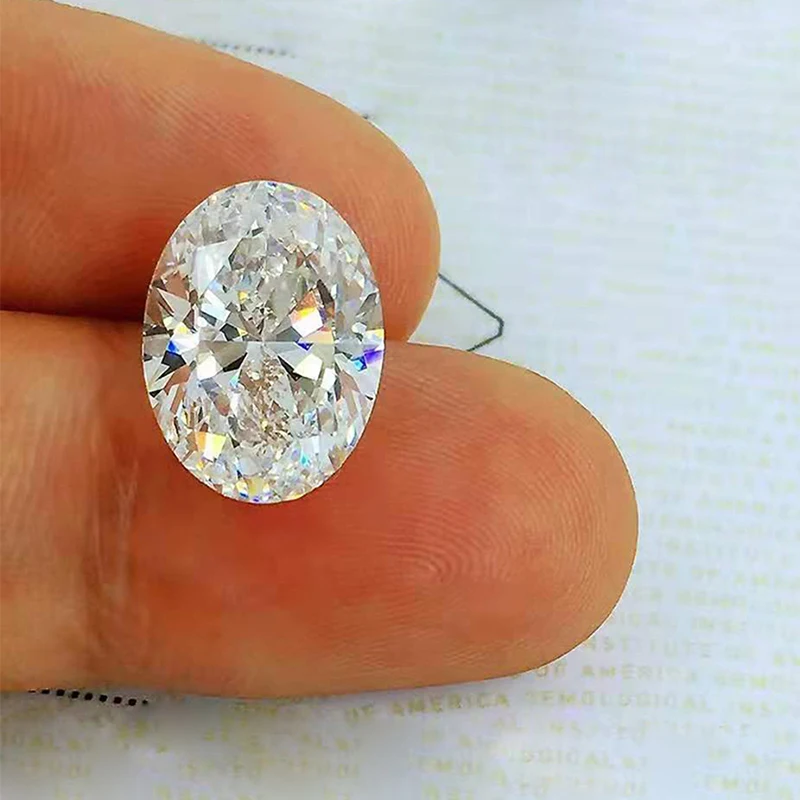 moissanite stones9.jpg