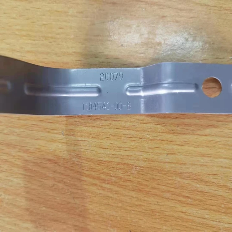 Suitable for Tesla Model 3 Front Bumper Left and Right Iron Brackets Leaf Plate Connectors Auto Parts