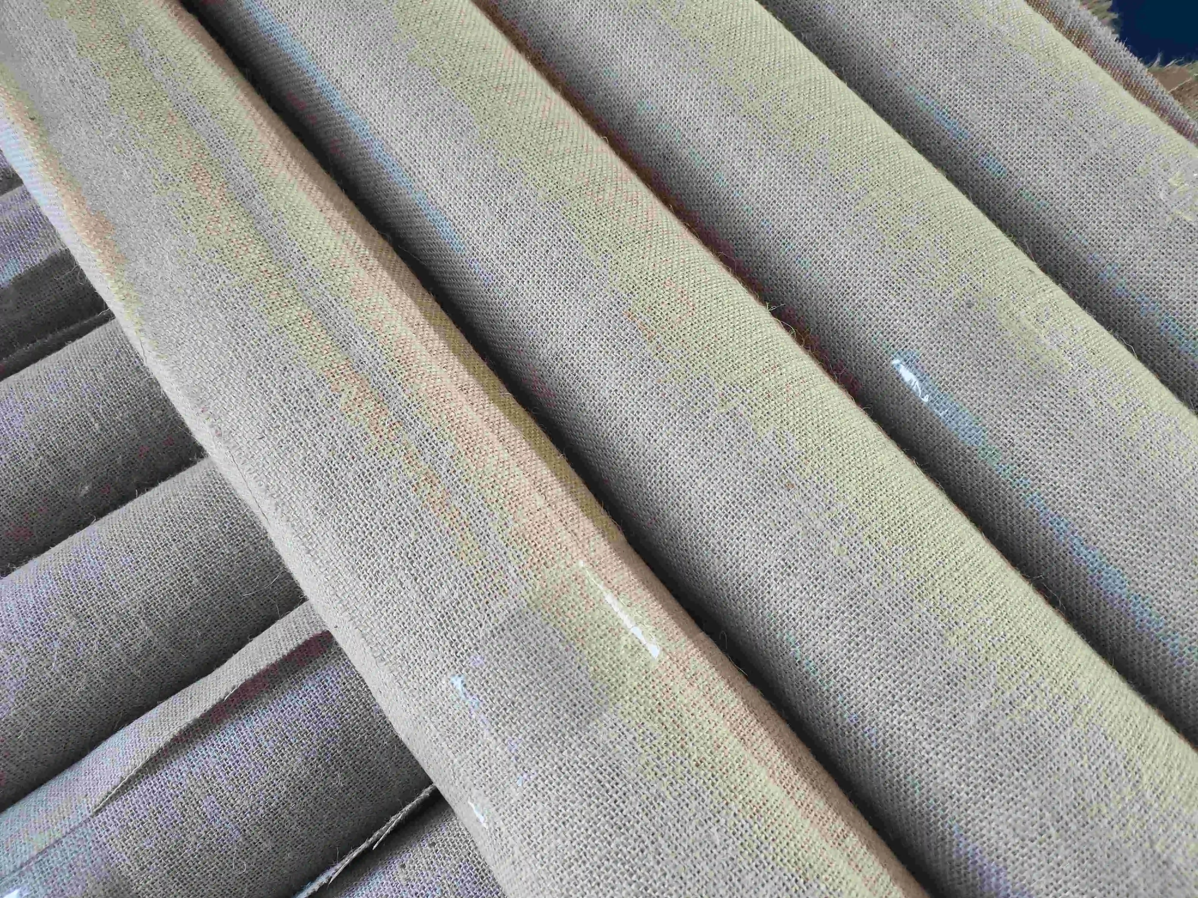 China Made Laminated Jute Fabric Eco Friendly Nature Burlap Roll 100