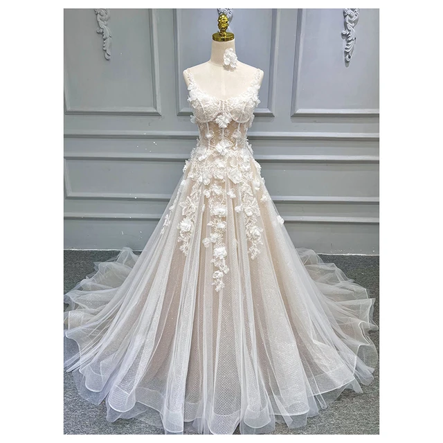 Sexy 3D Flowers A-line Wedding Dress Spaghetti Straps Wedding Gown Backless Embroidery Wedding Dresses