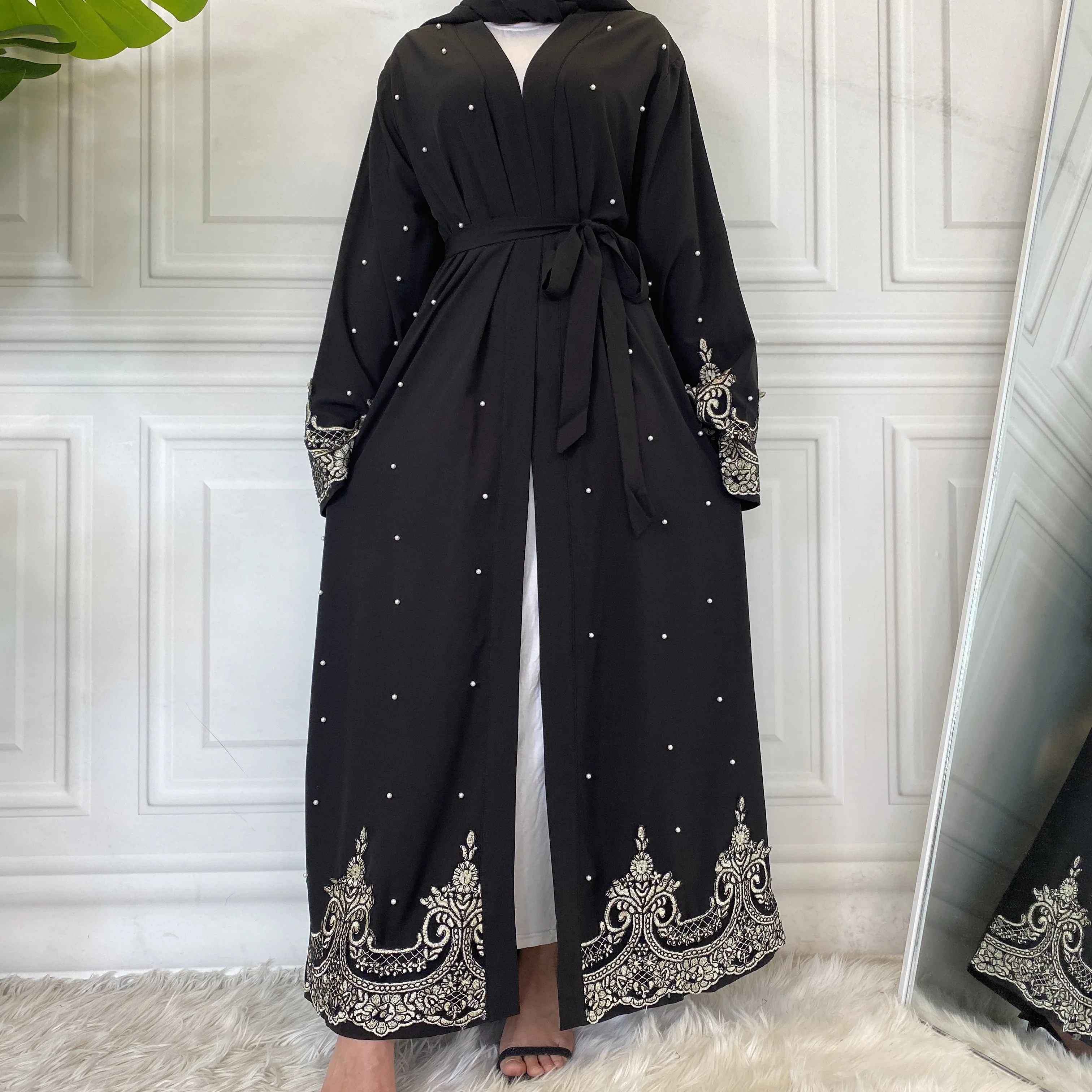 black diamond abaya