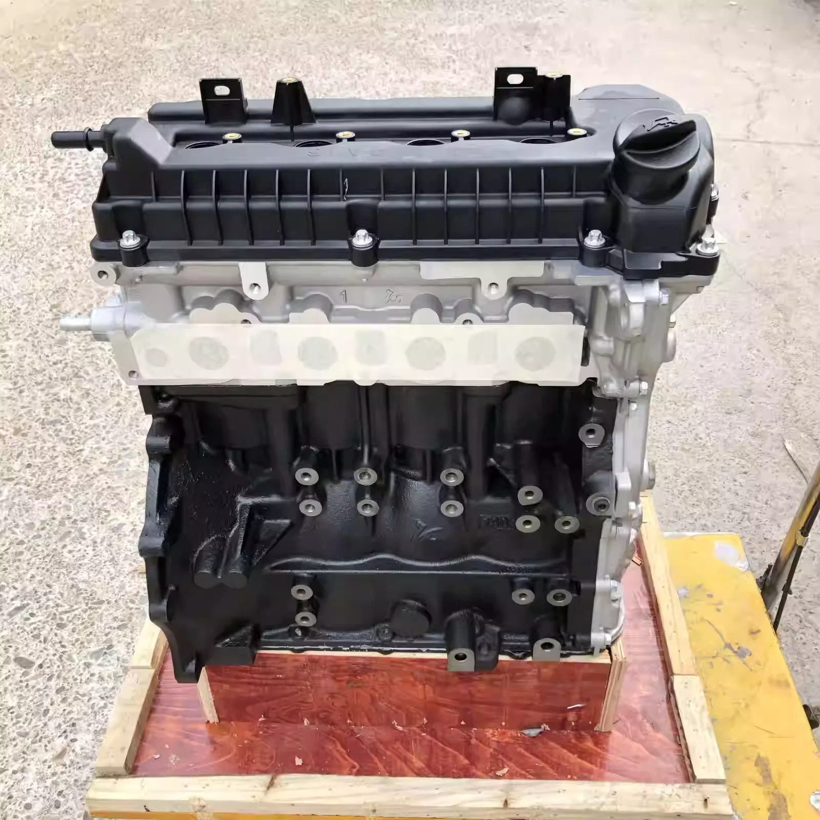 Cheap Engine Assembly Engine Spare Parts for Dongfeng Kama Truck Complete Engine of Cummins