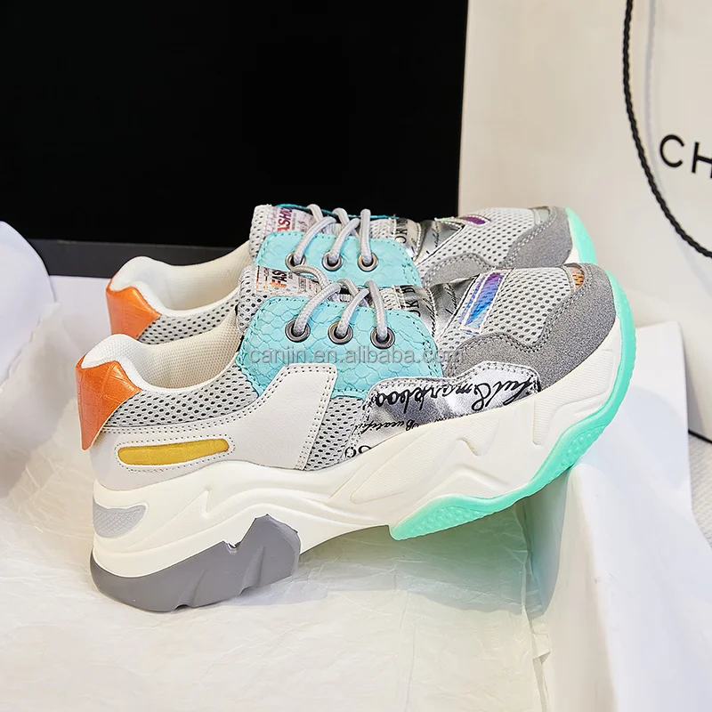 Aliexpress.com: Comprar Primavera y otoño nueva 2015 women shoes plataforma  plana zapatos con cordones moda Bost cómodos moc… | Oxford shoes, Shoes,  Aesthetic shoes