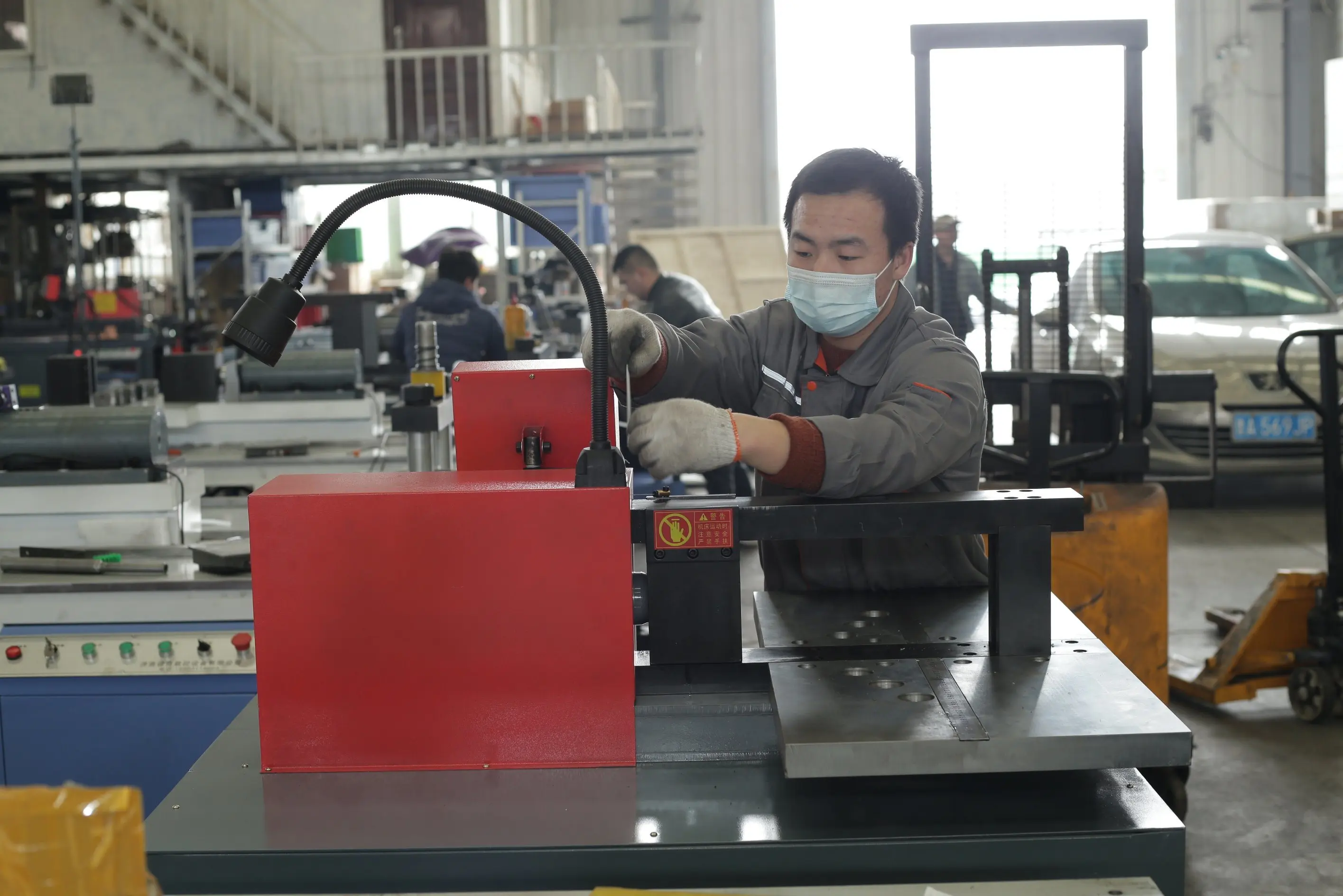 Bus processing machine configuration Bus processing machine configuration