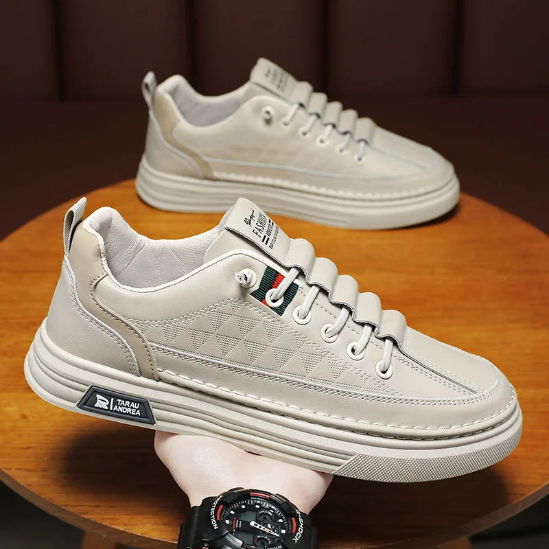 Wholesale Walking Sneakers for Men Smart Stylish