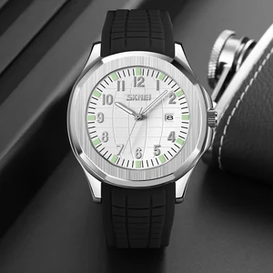 Skmei 9286 Luxury Cartoon Sport Mens Quartz Watch Silicone Band Water Resistant 3BAR Date Display Business Watch