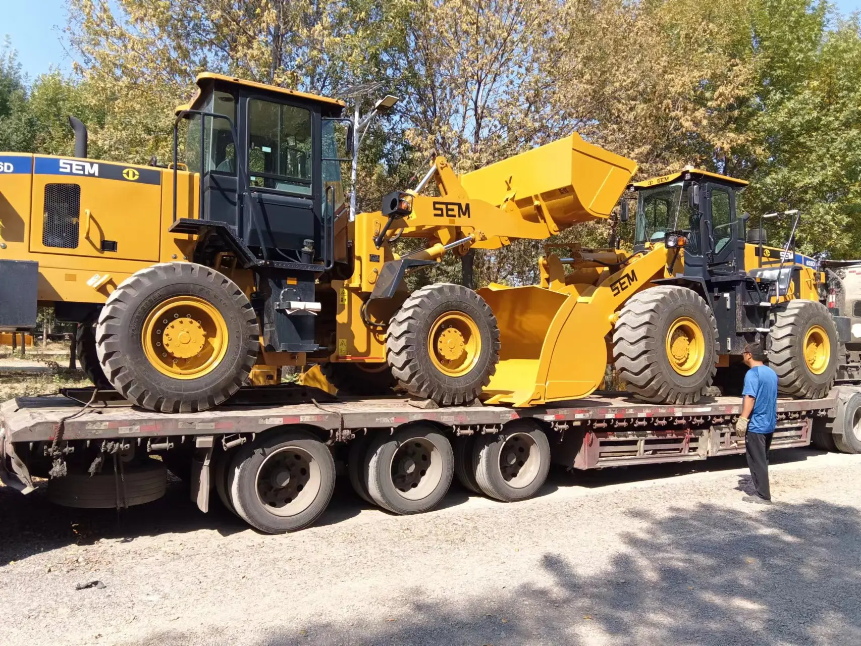 Compact Loader 3ton Wheel Loader SEM636D for Sale in Kenya
