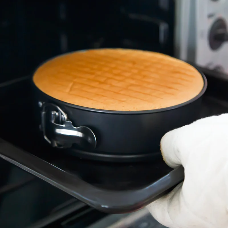 Mj bakery hot sell non stick carbon steel baking tray round cake mold tin springform pan set of 3
