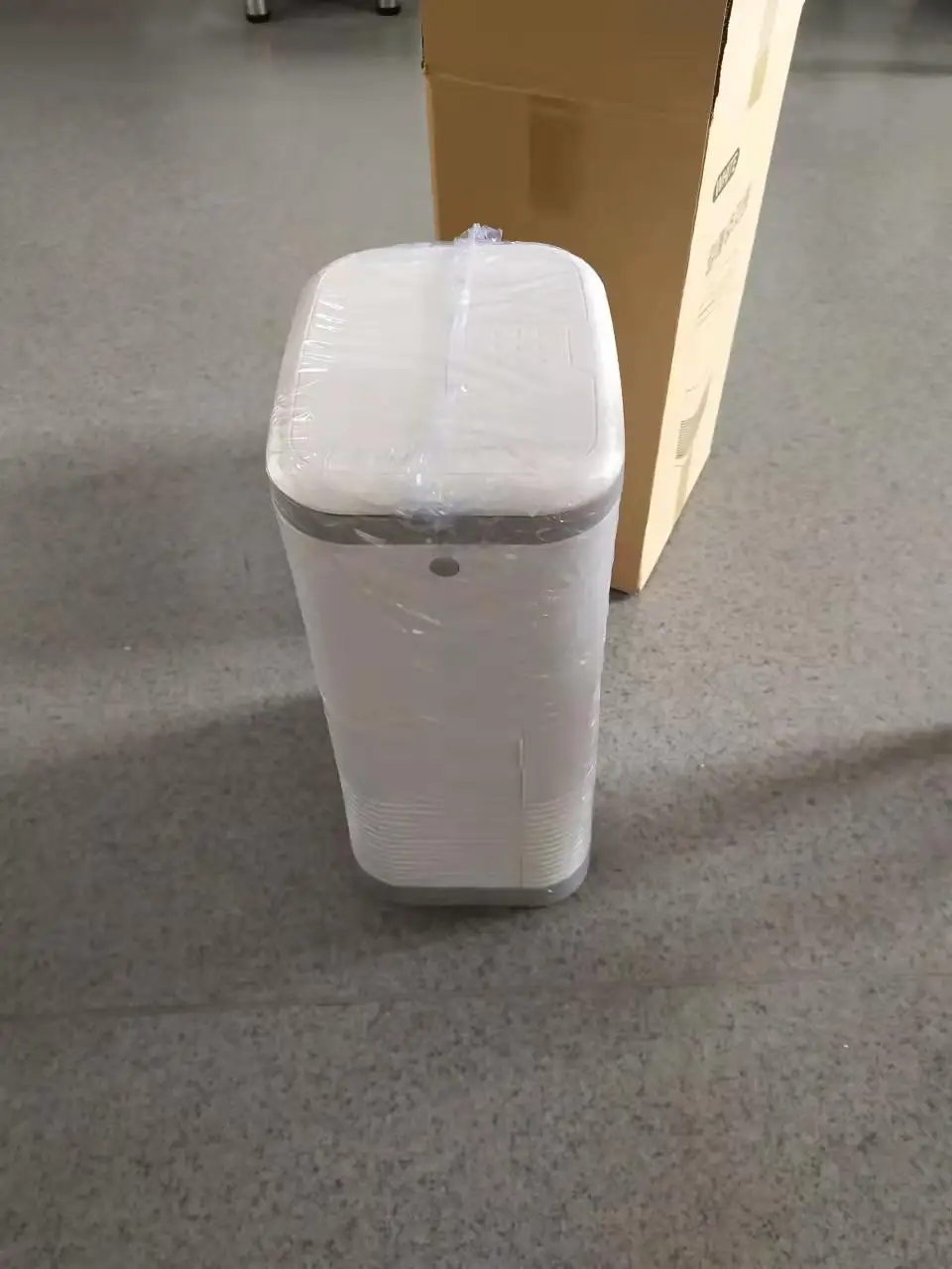 BNcompany Home Use PP Diaper Pail with Open Top Structure and Refill Trash Bags Bin
