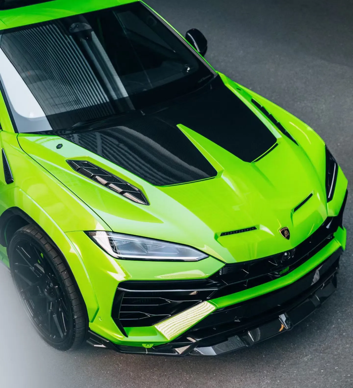 Capa de Capô do Motor para Lamborghini Urus foto 6