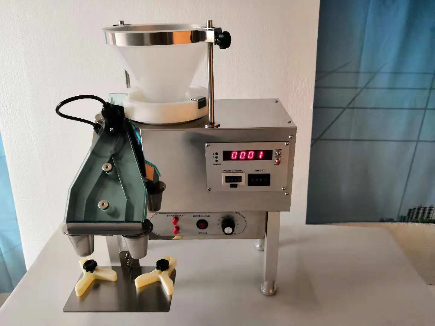 Yl-2A электронная машина для подсчета планшета, машина для подсчета капсул, небольшая машина для подсчета планшета