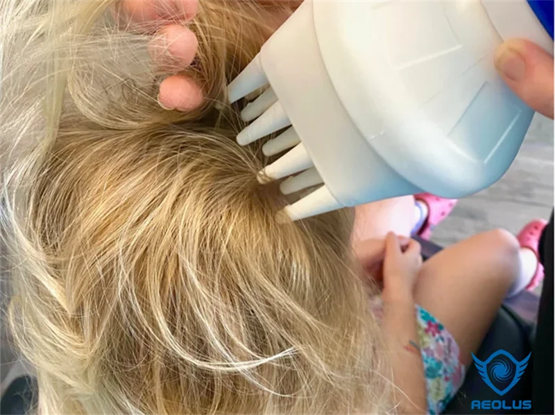 Portable Eco-Friendly Plastic Timed Anti-Lice Comb Machine Reusable Simple Style Hair Lice Removal Device
