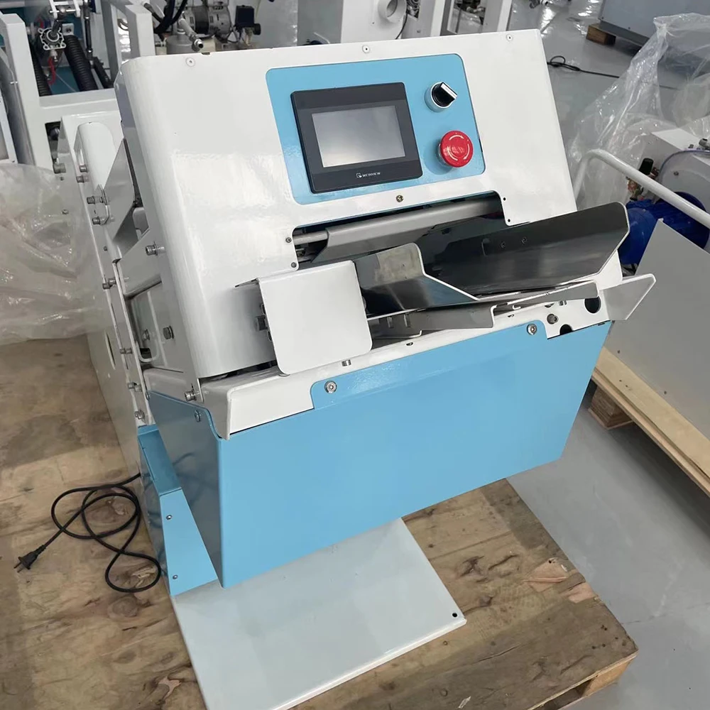 Tubing Roll Stock Fed Bag Sealer Automatic Bagger Machine For Clothes