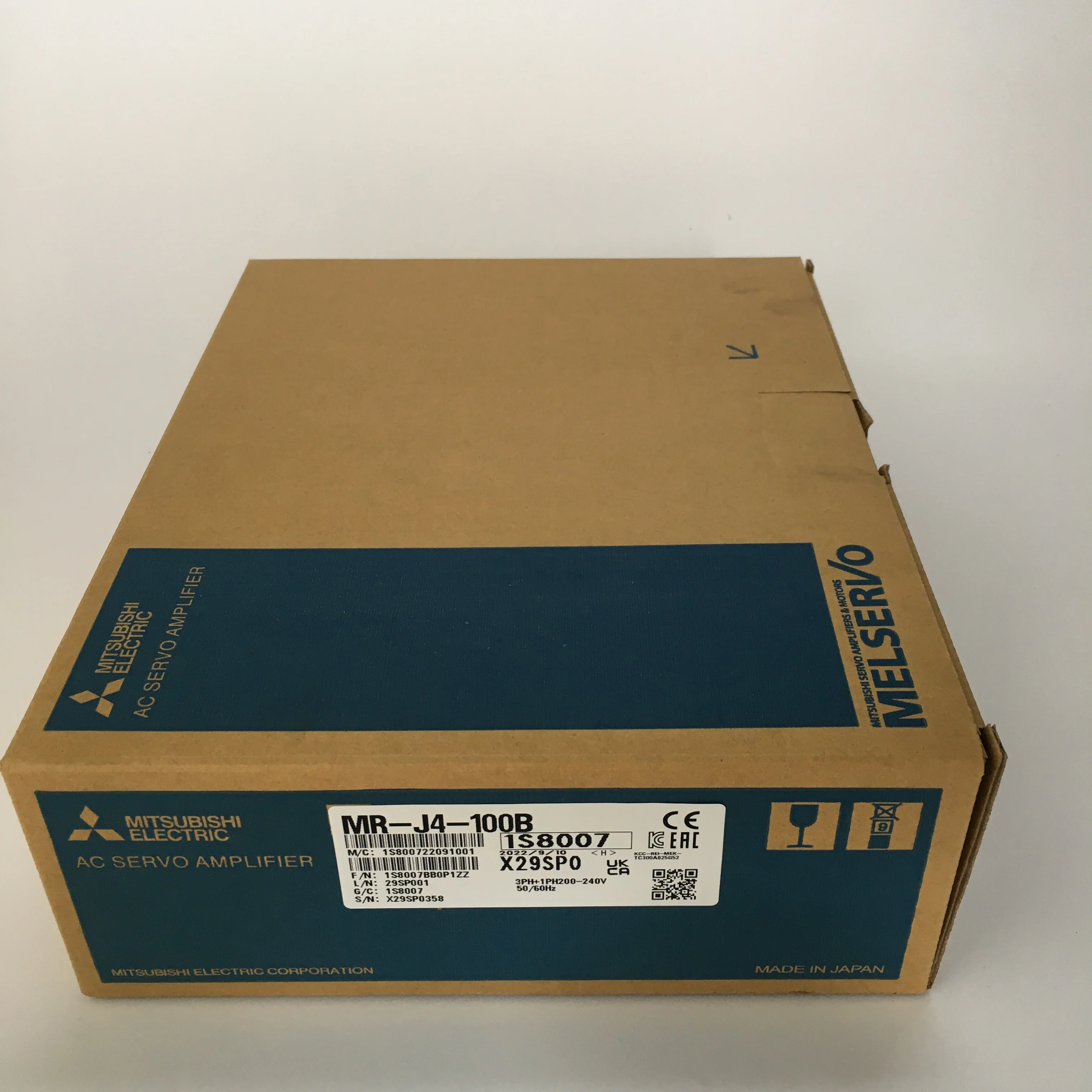 Mitsubishi AC servo amplifier MR-J4-100B