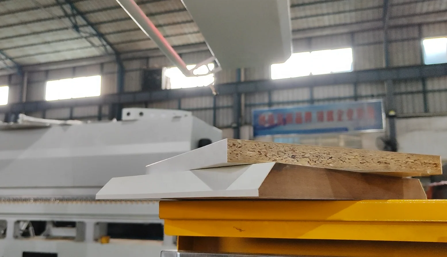 Automatic Bevel Edge Banding Machine and Straight Edge Banding Machine
