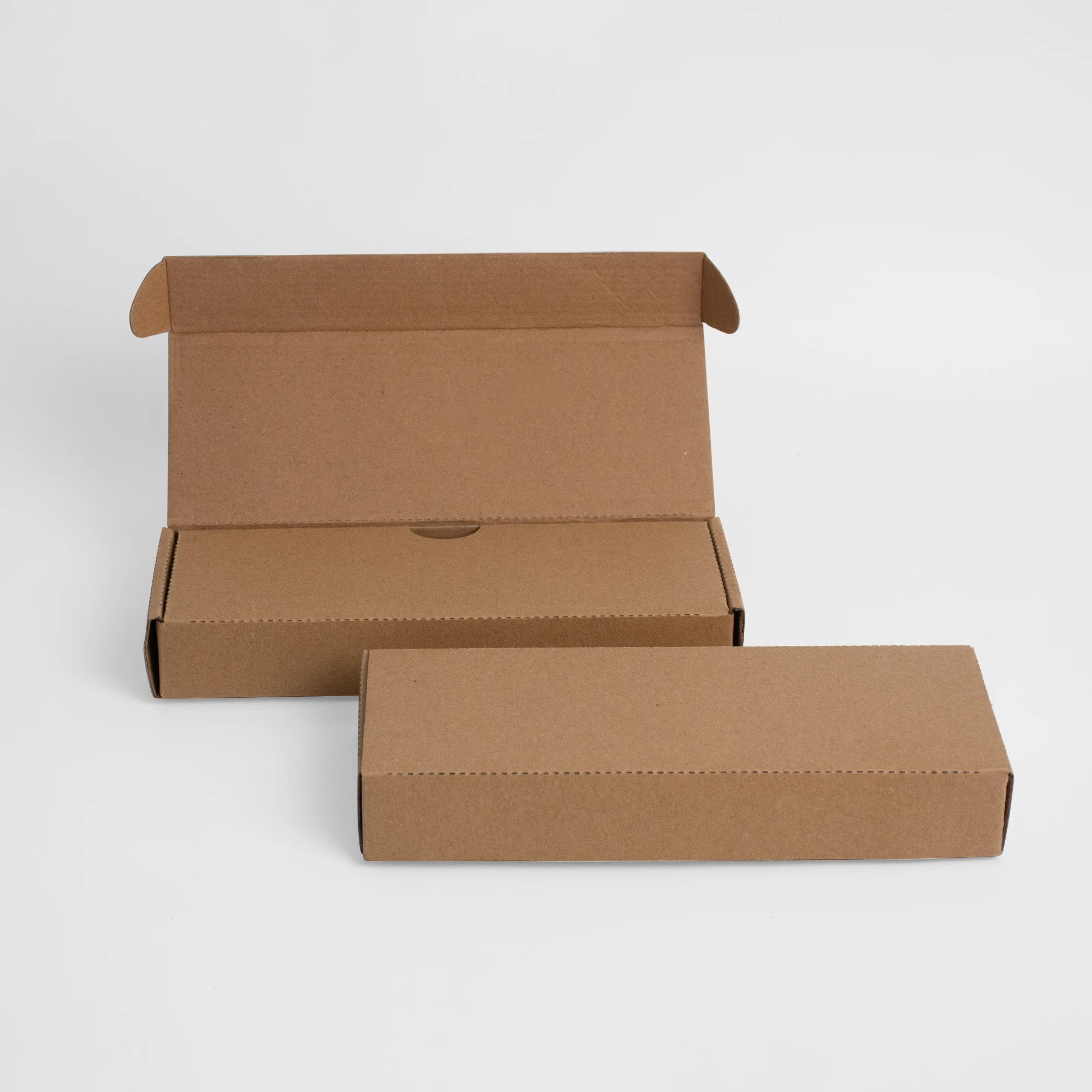 Бумажные коробки оптом с индивидуальным логотипом переработанная матовая печать черная крафт-бумага коробка для обуви гофрированный картон упаковка носков