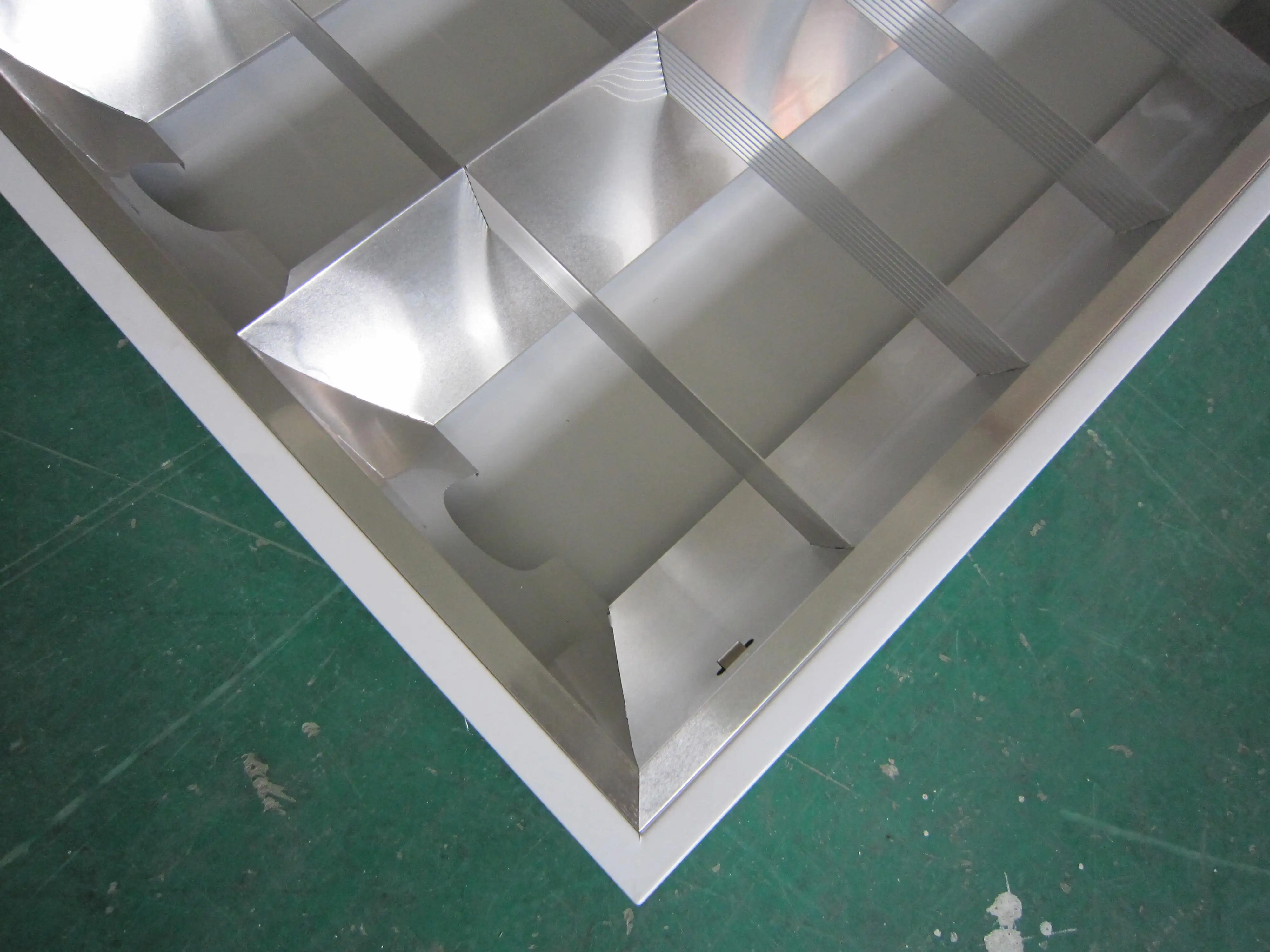 4x18w Office Light 2x2 Fluorescent Troffer Light 600x600mm Led Lighting Fixtures