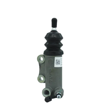 Wholesale Truck Repair and Replacement Parts Clutch Master Cylinder Assy OEM Number L0162040126A0 for Foton Truck Mate