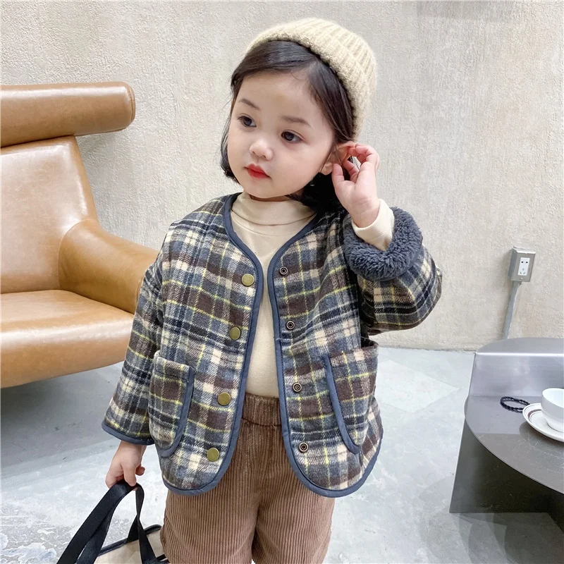 子供服女の子秋冬服かわいい女の子の赤ちゃんプラスコート0 1 2 3歳新生児女の子服セット Buy 子供の服 女の子の秋と冬服 女の子のベビープラスコート Product On Alibaba Com