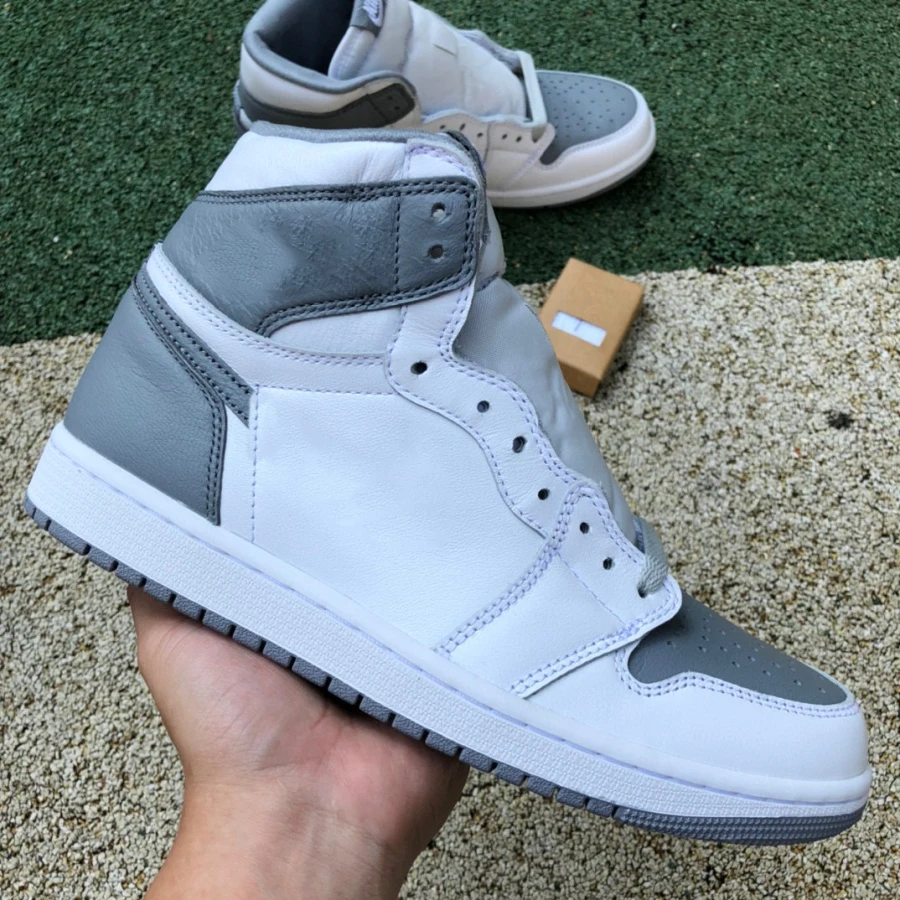 2022 Hot-selling High Men'S Sports Brand High Quality Sneakers Fashion Basketball Sports Shoes