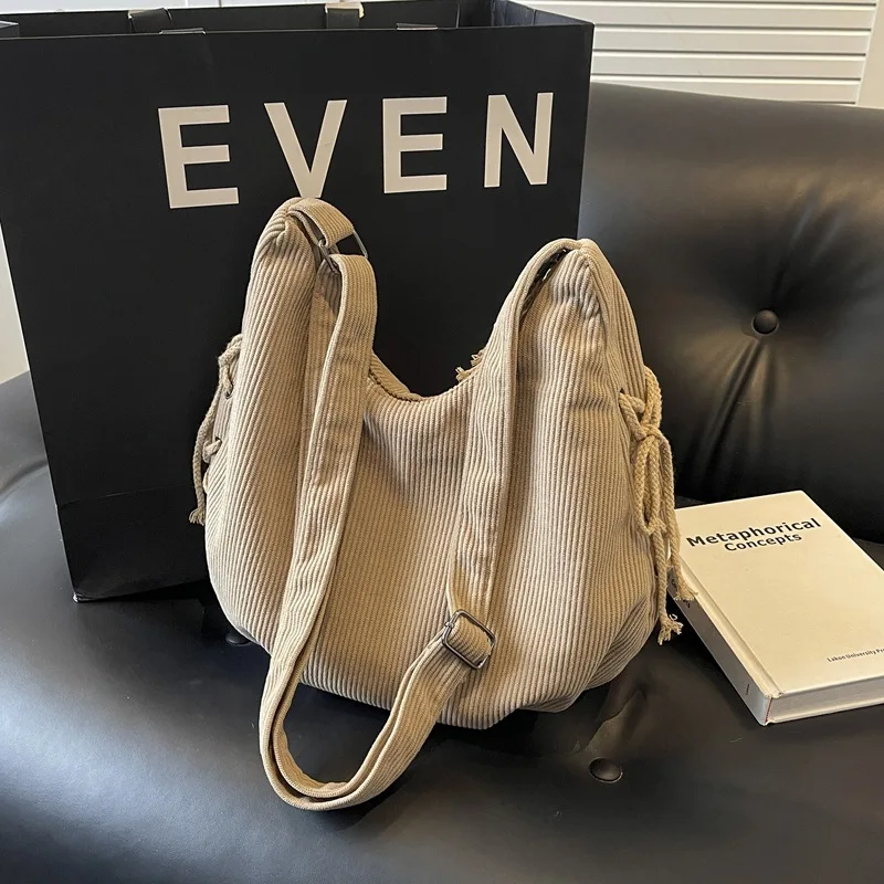 Winter New Men’s Single-Shoulder Crossbody Bag Fashion Simple Commuting Work Zipper Large Capacity Waterproof Eco-Friendly
