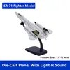 Modello di caccia SR-71 bianco