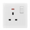 Presa commutata 13A con neon, DP (13A)
