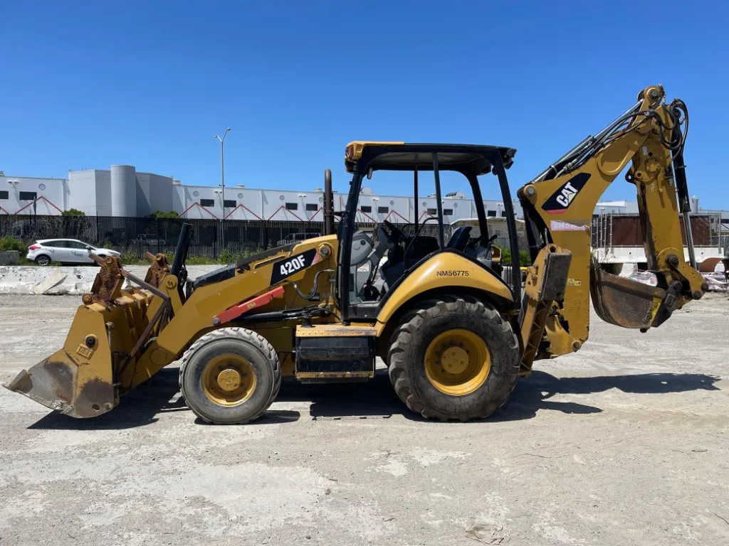 Caterpillar 420F Second-hand Mining Loader with Bucket