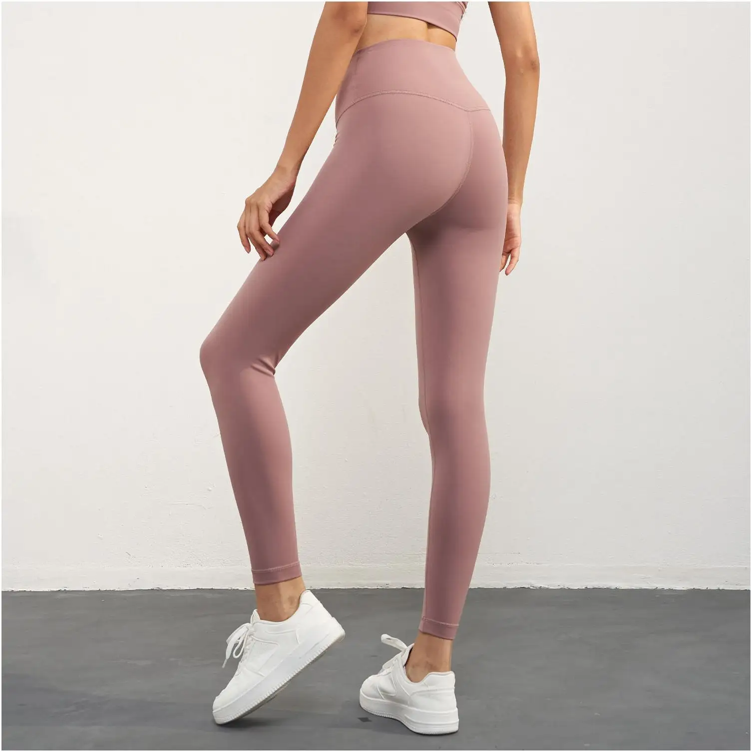 The Free Yoga - Women's Yoga Leggings main image 1
