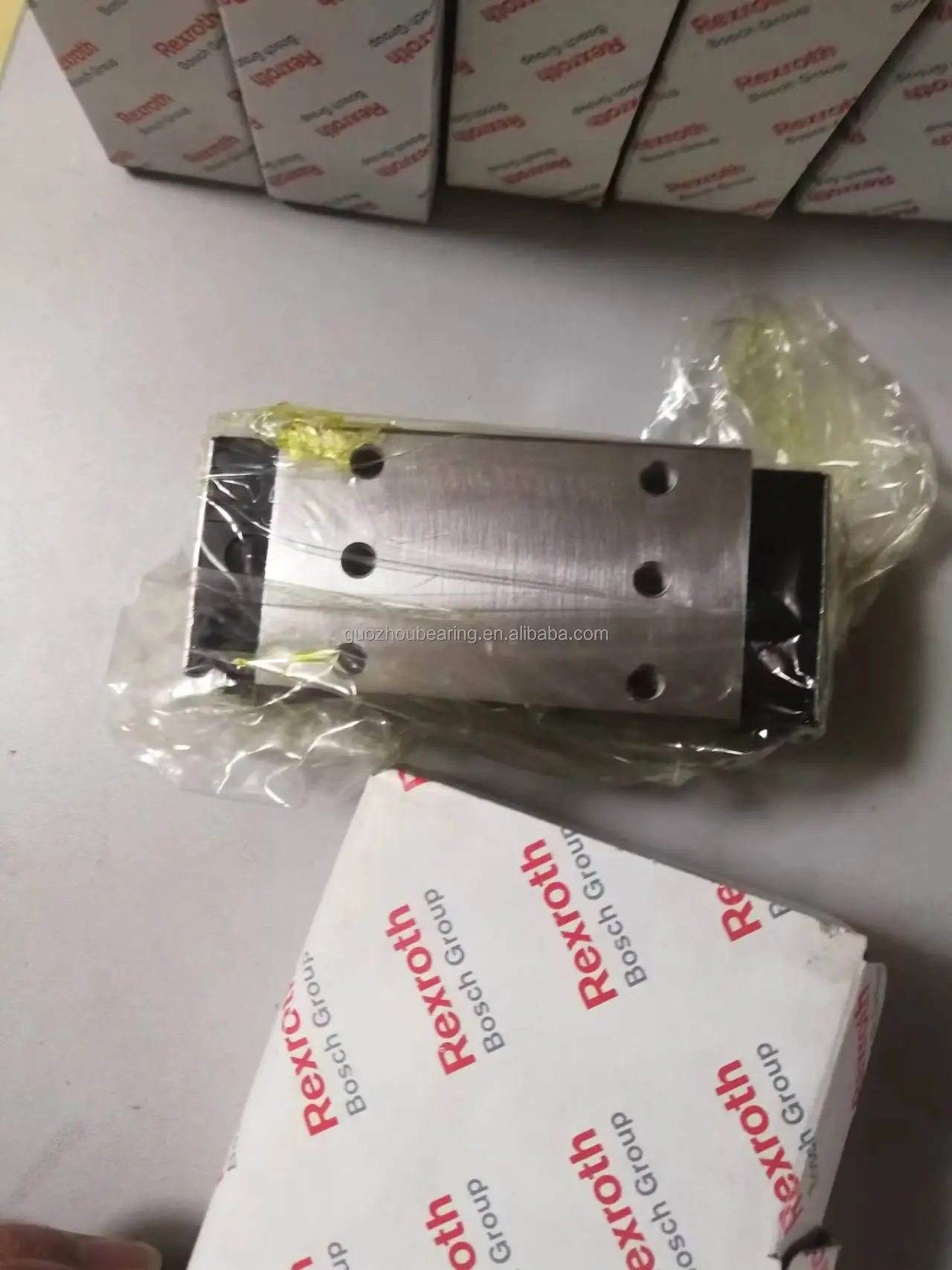 Original Rexroth Linear Guideway Linear Guide Block R182422310 CNC Linear Guide Rail Size 25