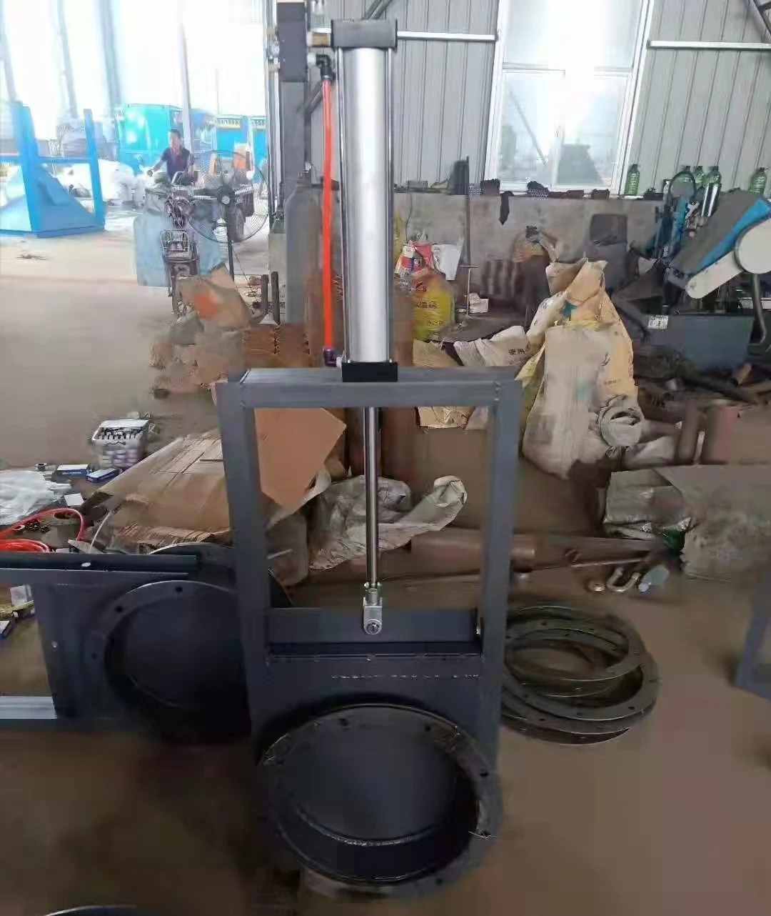 penstock gate valve.jpg