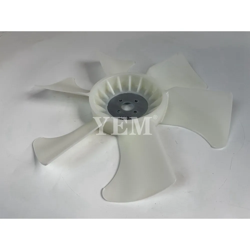 Hot Selling D1803 Fan Blade 15807-74110 Fit for Kubota D1803 Engine