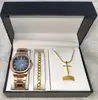 Reloj azul rosa + accesorios dorados + caja