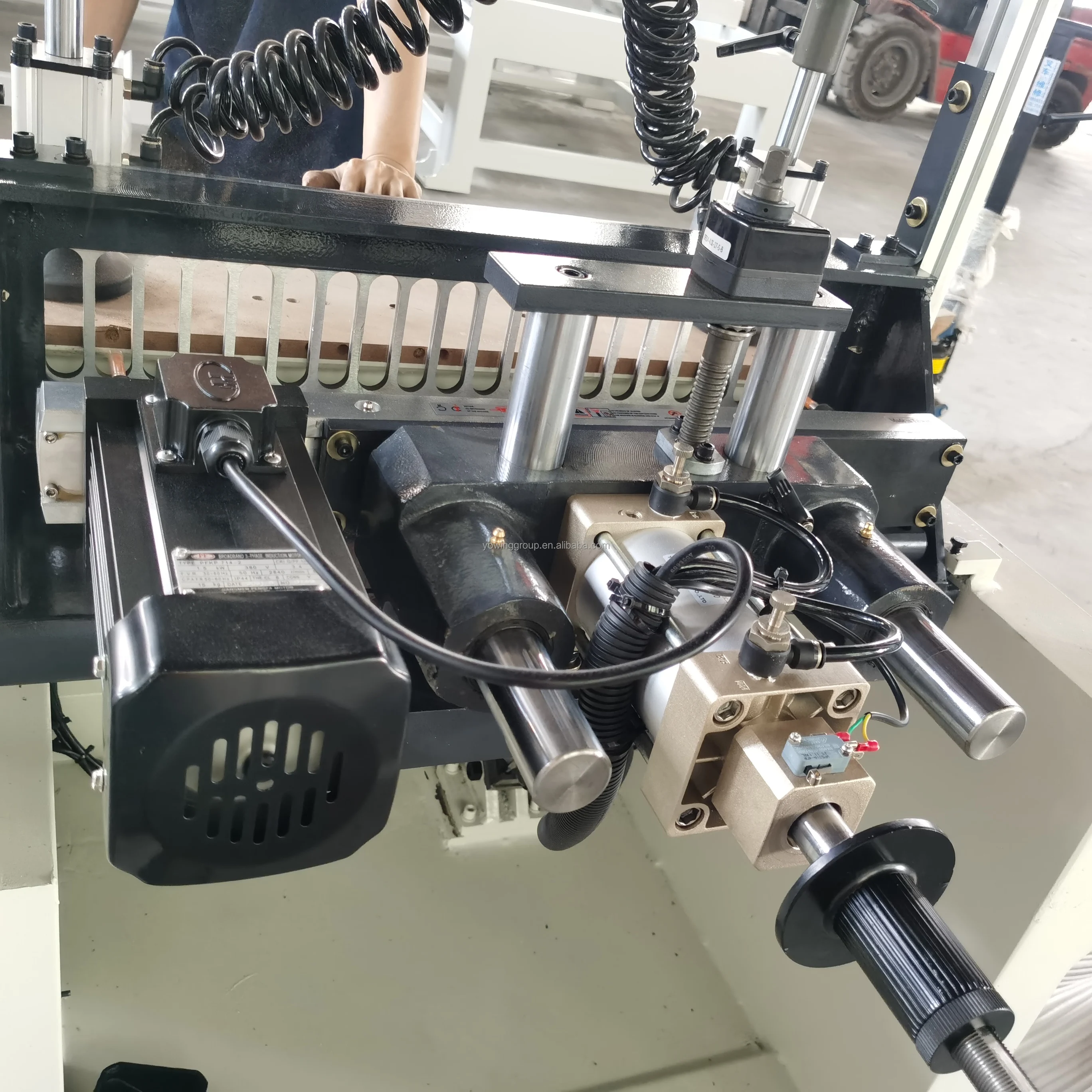 Woodworking Single Row Horizontal Vertical Multi Rows Boring Drilling Machine