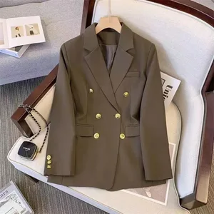 Latest Women's Casual Jacket and Pants Set Office Lady's Fashion Design with Metal Buttons Short Blazer and Pants for Women