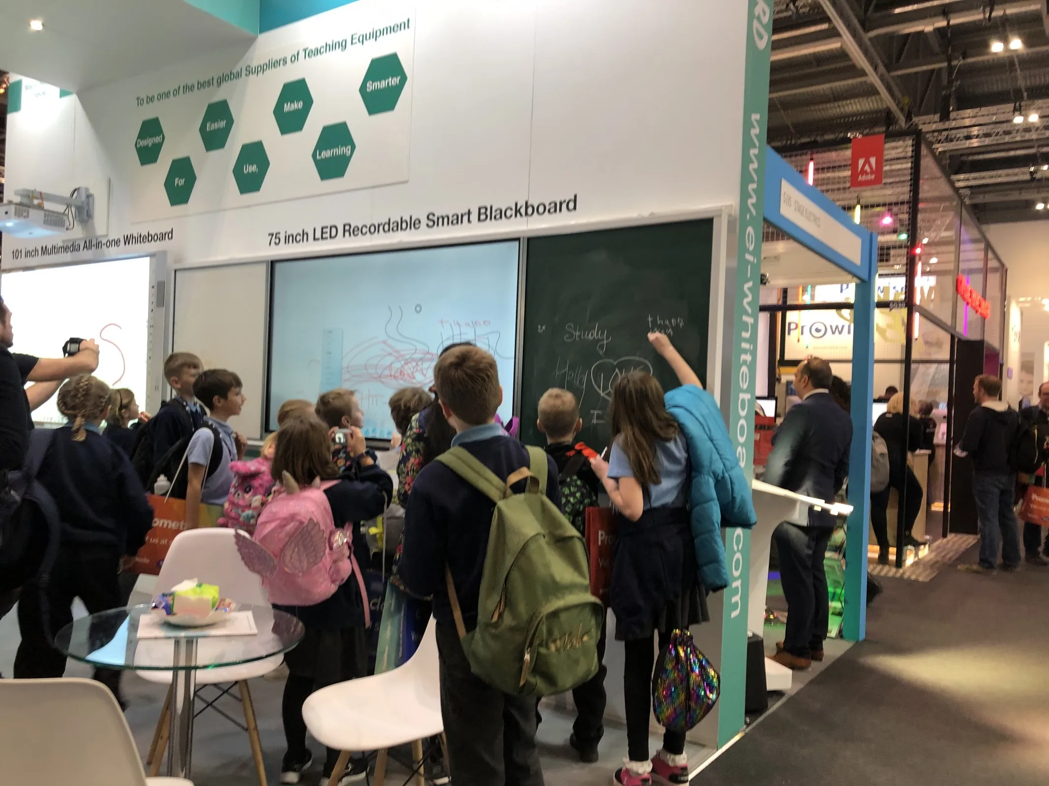 
 2021 Новое обучающее оборудование синхронизация умная доска электрическая обучающая доска детская доска  